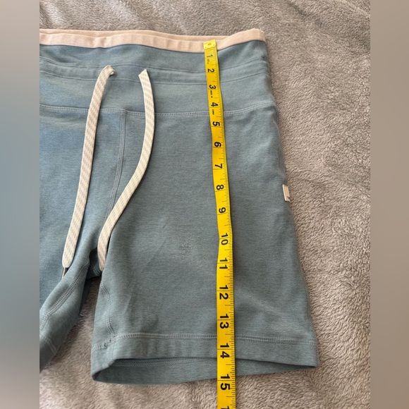 Vuori Womens Vibe Elation Shorts Blue High Rise Bike Short Size M Style #VW387 - Picture 9 of 10
